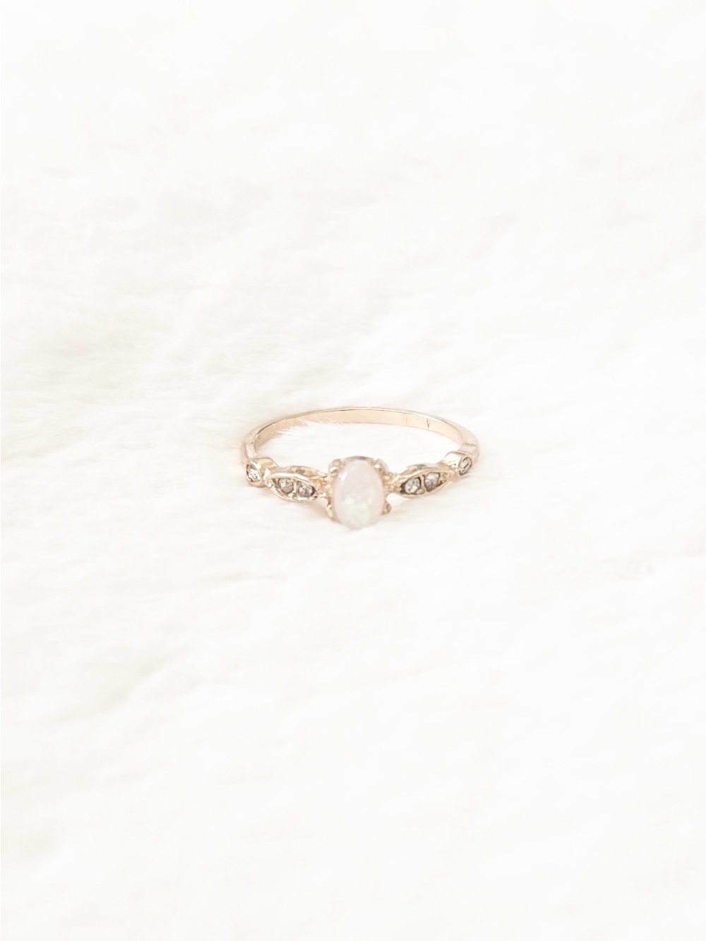 5/$15 🩷 MUST BUNDLE Opal and Crystal Accent Gold Ring - Women's Jewelry